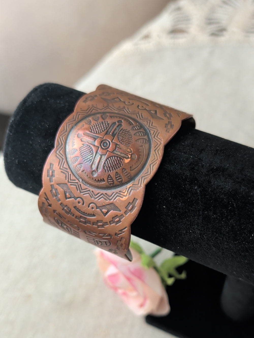 Vintage 1970s Bell Trading Post Solid Copper Repoussé Southwestern Cuff Bracelet